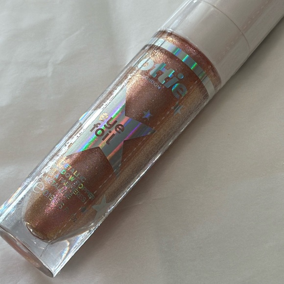 NEW Lottie London Face Bundle 6 Items - Picture 6 of 8